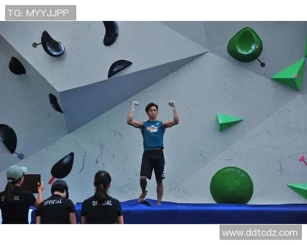 上海滑板队在攀岩联赛中的耐力表现分析与点评